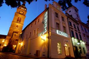 Budova, kde se hotel nachází