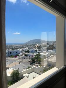 Galeriebild der Unterkunft Mod Santorini Vegan Accommodation in Fira