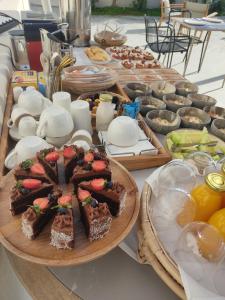 Galeriebild der Unterkunft Mod Santorini Vegan Accommodation in Fira