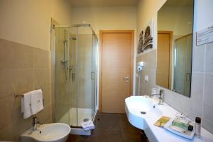 Ένα μπάνιο στο Hotel Torre Del Sud