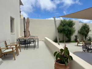 Galeriebild der Unterkunft Mod Santorini Vegan Accommodation in Fira