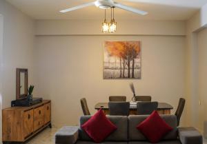 Dining area sa apartment