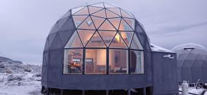 Gambar di galeri bagi Dome with Stunning Glacier & Mountain Views di Puerto Natales