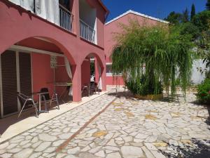 Budova, kde se apartmán nachází
