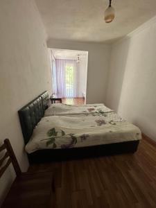 Letto o letti in una camera di Zuri Kvariati