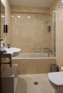 Koupelna v ubytování Belem Hotel