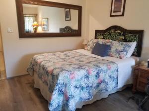 Postel nebo postele na pokoji v ubytování Maui Diver's Dream at Kihei Bay Surf
