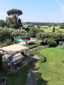 The swimming pool at or close to IV Casale Roma Country Villa