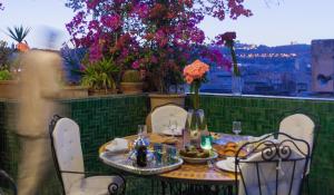 Nápoje v ubytování Riad La Maison Verte