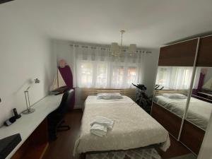 Posteľ alebo postele v izbe v ubytovaní Luminoso apartamento en Arrasate-Mondragon