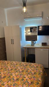 A kitchen or kitchenette at ÇAKIR BUTİK OTEL