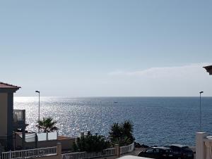 厄尔梅达诺Chalet Ocean的一大片水域的景色