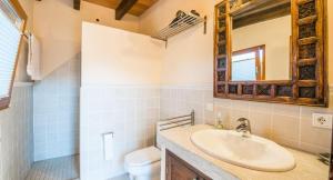 Ένα μπάνιο στο Finca Ferragut +11 φωτογραφίες