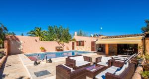 Πισίνα στο ή κοντά στο Finca Ferragut
