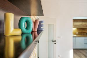 مطبخ أو مطبخ صغير في 3-Bedroom Sea View Apartment - Balcony, Elevator - Spinut, Split