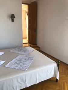 Cozy Guest House in Old Batumi客房内的一张或多张床位