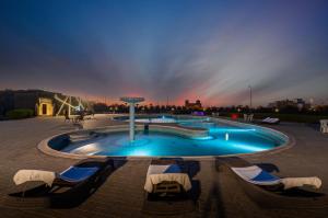 Piscina di HDB Al Khobar Resort & Spa o nelle vicinanze