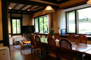 Телевизор и/или развлекательный центр в Pension Marie - Vacation STAY 34184v