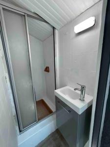 Ảnh trong thư viện ảnh của Duplex, en bord de mer 2 chambres ở Six-Fours-les-Plages