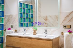 Kúpeľňa v ubytovaní Ideal Property Mallorca - Villa Xisco