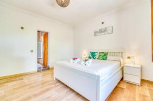 Posteľ alebo postele v izbe v ubytovaní Ideal Property Mallorca - Villa Xisco