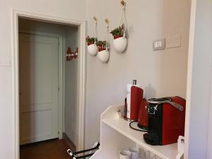 Příslušenství pro přípravu čaje a kávy v ubytování RF Duomo suites