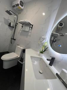 Ein Badezimmer in der Unterkunft ANH’s HOUSE