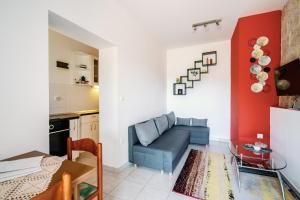 Гостиная зона в Charming little apartment
