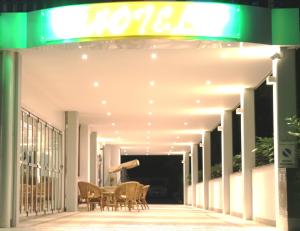 Hotel Oasi