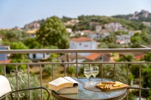 A balcony or terrace at Harmony Apartments