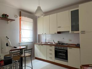 Køkken eller tekøkken på Casa Vacanze Interno 5