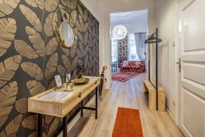 Posedenie v ubytovaní Casa Iaia