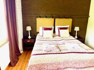Postel nebo postele na pokoji v ubytování Klimpfjällsgården Hotel & Restaurant