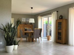 Fotografie z fotogalerie ubytování Ferienwohnung Bina v destinaci Surwold + 8 fotografií