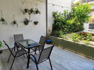Zahrada ubytování Kamares Suites 2