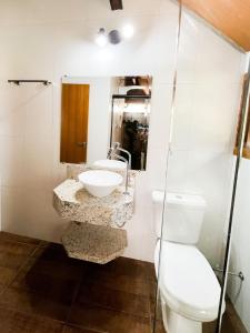Vonios kambarys apgyvendinimo įstaigoje Pousada Vale das Orquídeas
