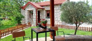 Zahrada ubytování Rooms Dujeva Drago-Resort + 43 fotografií