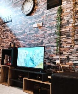 TV a/nebo společenská místnost v ubytování Mini House Volos