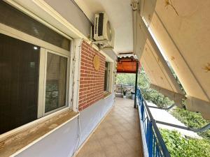 Balkón nebo terasa v ubytování Boungainvillea
