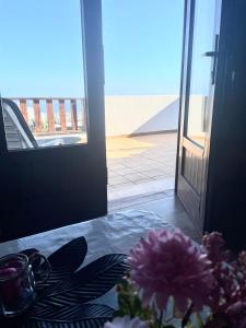 Balkón nebo terasa v ubytování Canto Rojo, La Asomada con vistas a Lobos