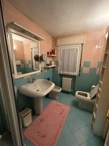 Koupelna v ubytování LE ROSE DI EMMA + 26 fotografií