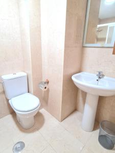 Łazienka w obiekcie Apartamento 3 dormitorios Malaga (Teatinos)