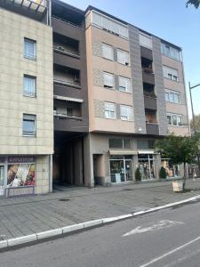 El edificio en el que está el departamento