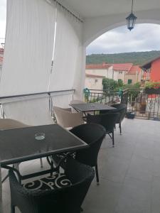 Balkón nebo terasa v ubytování Arija