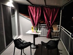 Fotografie z fotogalerie ubytování Apartments LukaS v destinaci Tisno