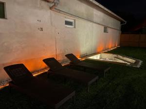 Mynd úr myndasafni af Duplex Oasis Ada í Ada