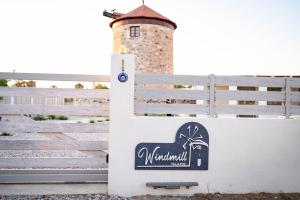 Certifikát, hodnocení, plakát nebo jiný dokument vystavený v ubytování The Windmill Villa