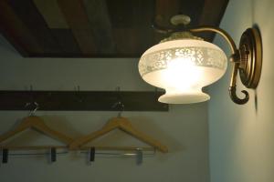 Foto dalla galleria di 野窓 Nomadノマド Tsuwano GuestHouse & Cafe Lounge a Tsuwano