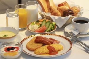 Doručak je dostupan u objektu The QUBE Hotel Chiba