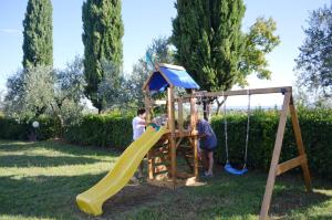 Herní místnost nebo prostor pro děti v ubytování Agriturismo Metina